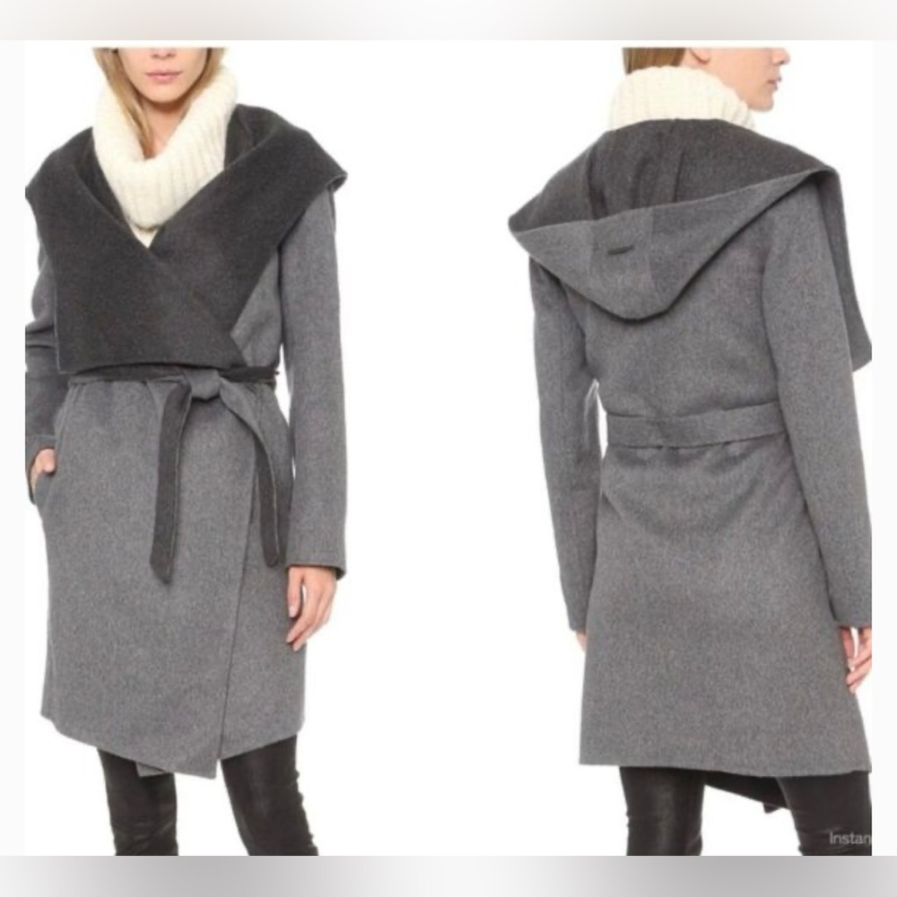 SOIA & KYO Wool Blend Samia Two Tone Drape Hooded Coat 
Size Medium.